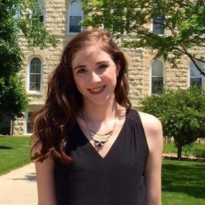 Meet your Posher, Demi